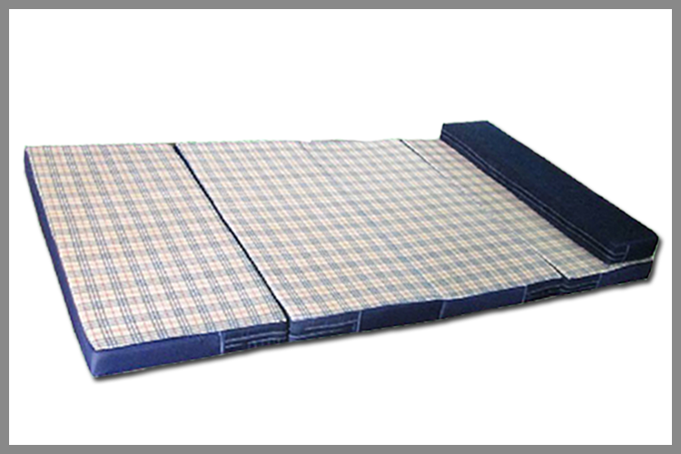 Bachelor's Bed